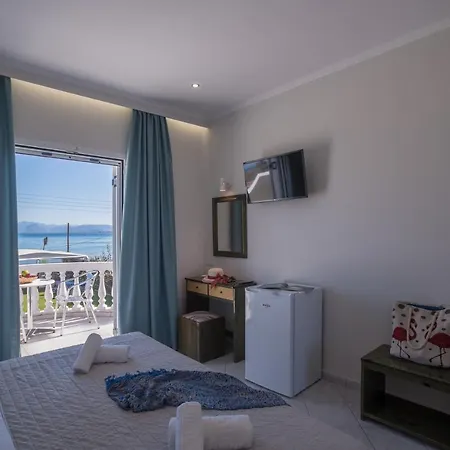 Panzió Christina Beachfront By Hotelius Petrití